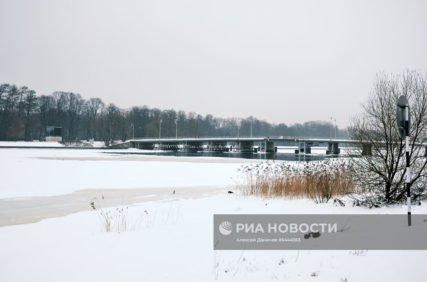 Застройка скверов, спортивных и земельных участков в Санкт-Петербурге