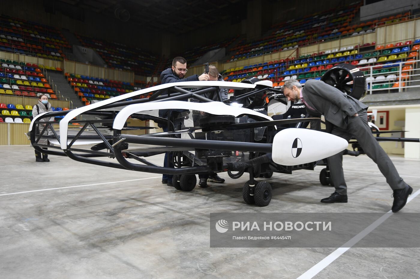 В Москве начали испытания дрона-такси