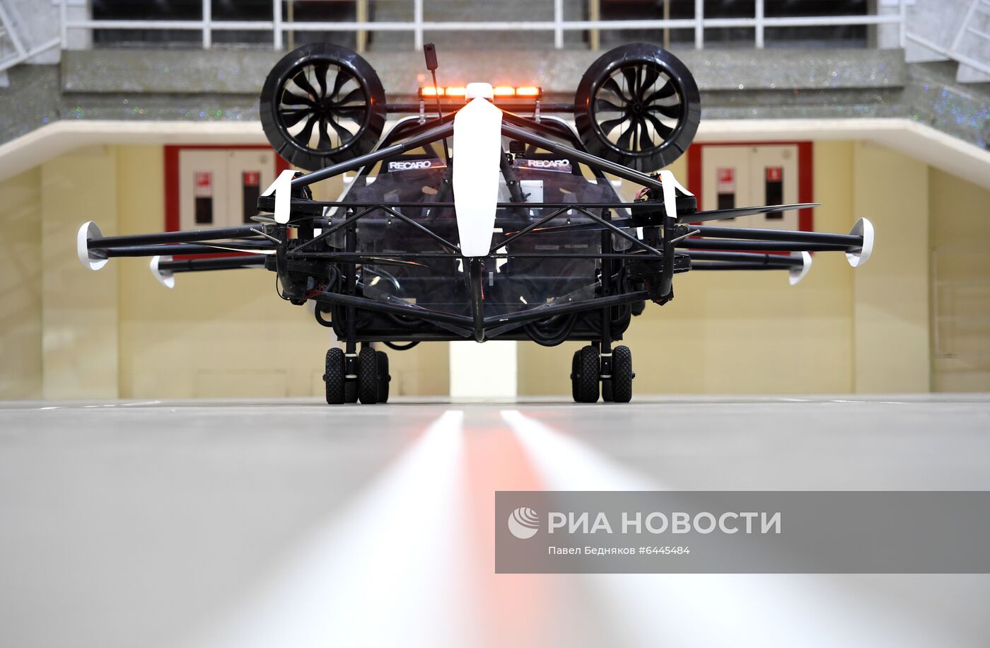 В Москве начали испытания дрона-такси