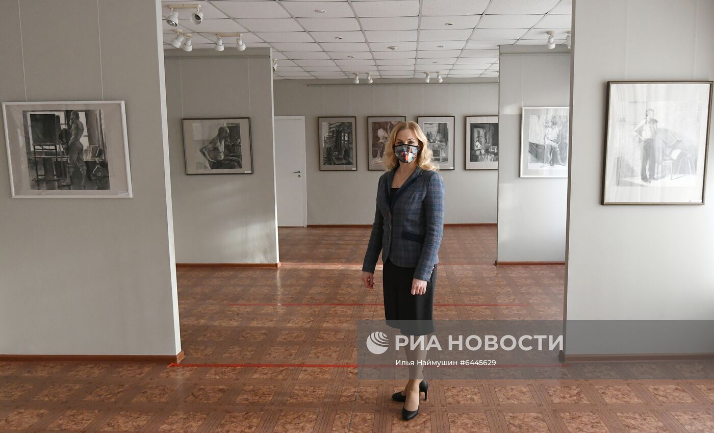 Студенты художественного училища им. В. И. Сурикова в Красноярске