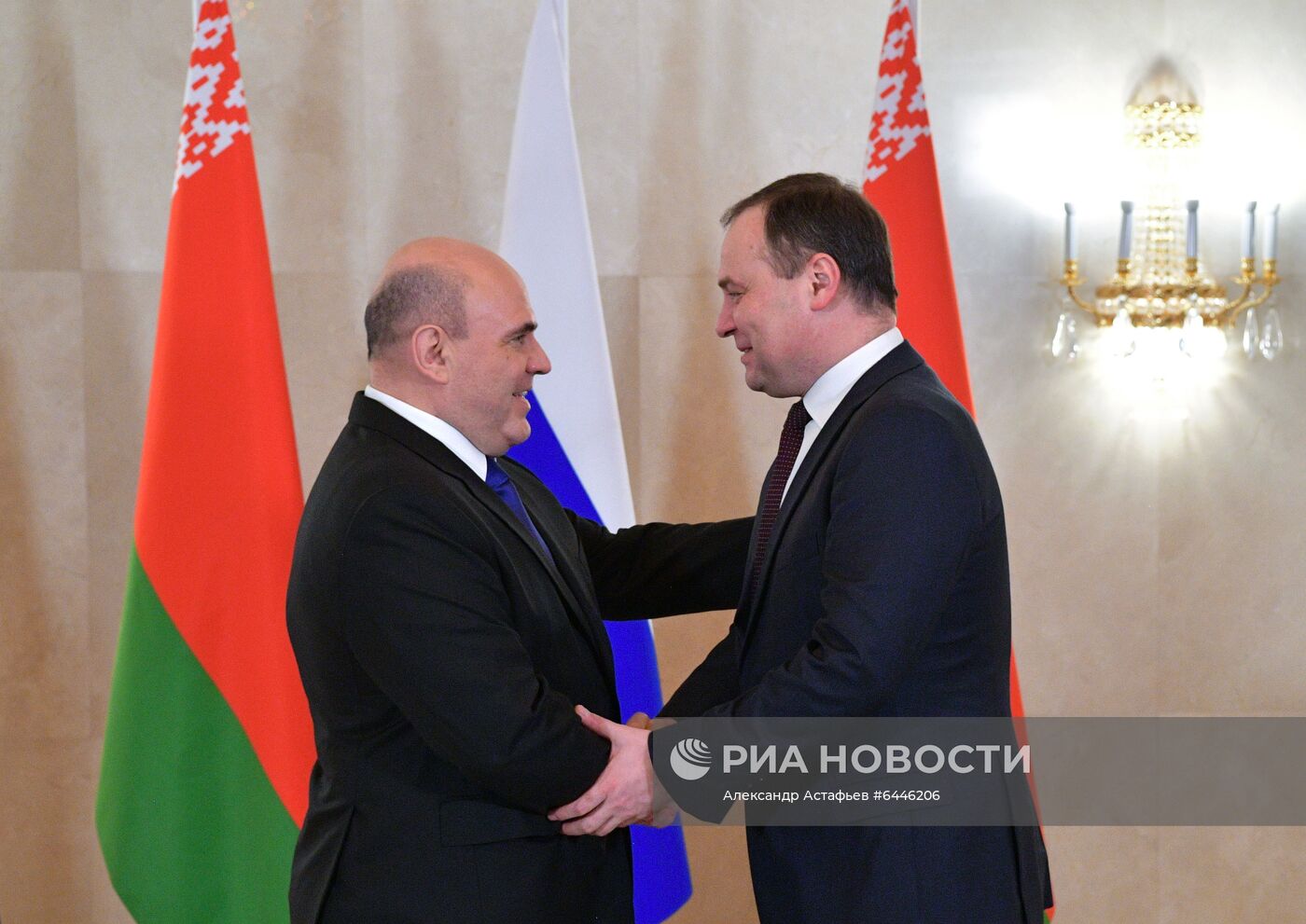 Премьер-министр РФ М. Мишустин встретился с премьер-министром Белоруссии Р. Головченко
