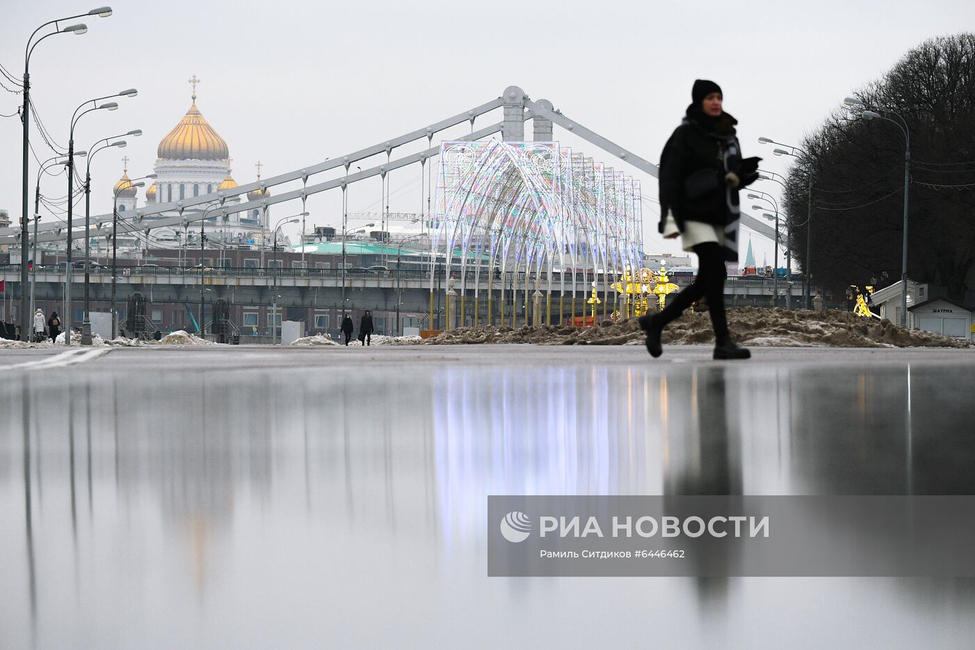 Теплая погода в Москве