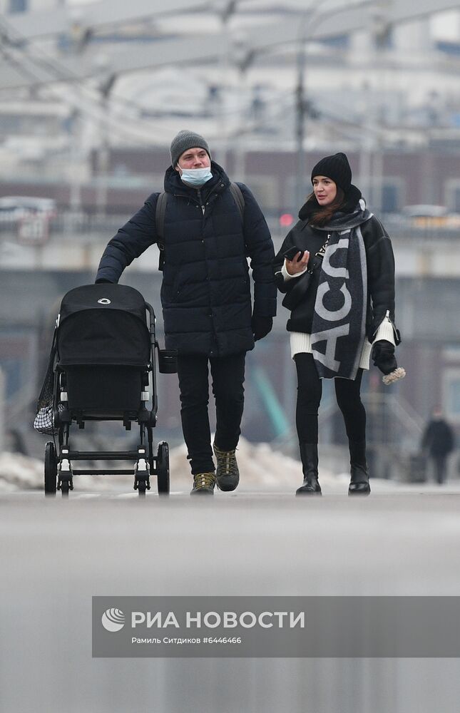 Теплая погода в Москве