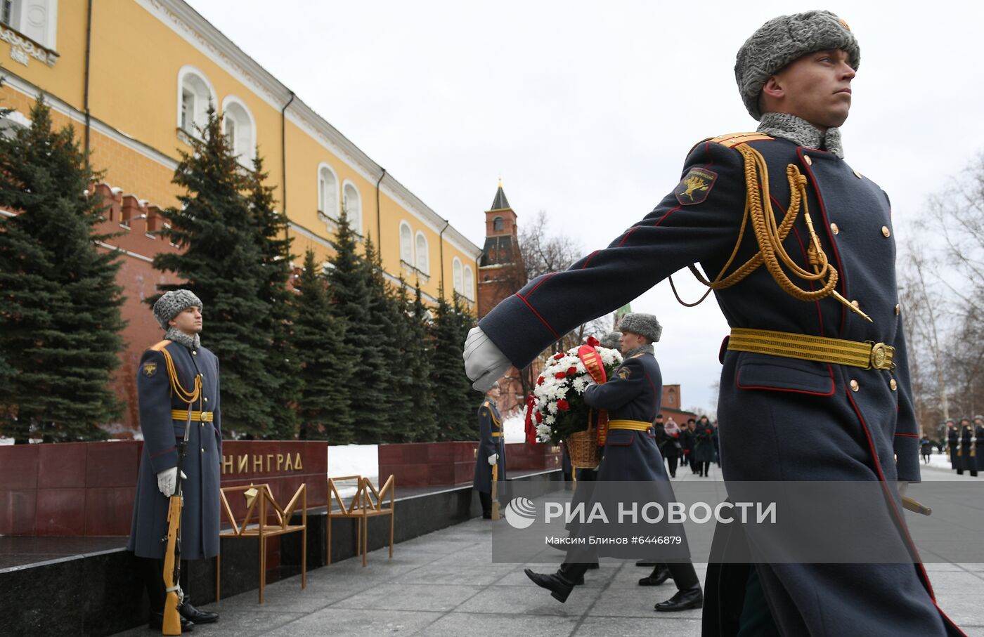 Возложение венков по случаю 77-летия снятия блокады Ленинграда