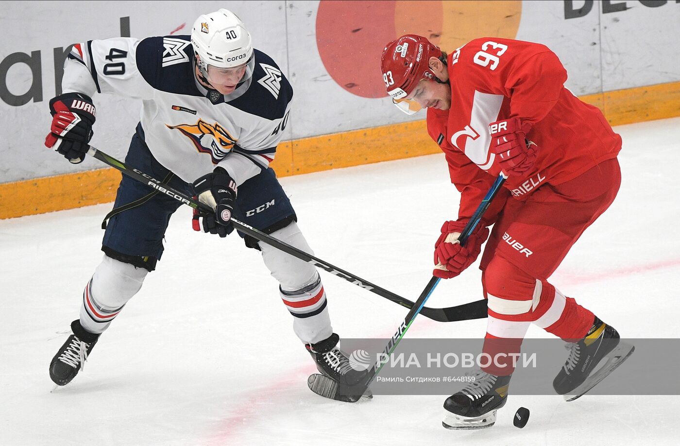 Хоккей. КХЛ. Матч "Спартак" - "Металлург"