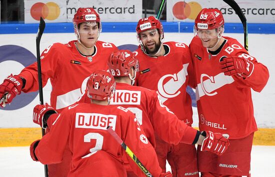 Хоккей. КХЛ. Матч "Спартак" - "Металлург"