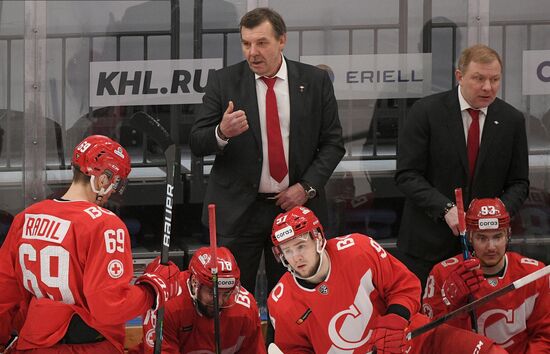 Хоккей. КХЛ. Матч "Спартак" - "Металлург"