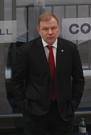 Хоккей. КХЛ. Матч "Спартак" - "Металлург"