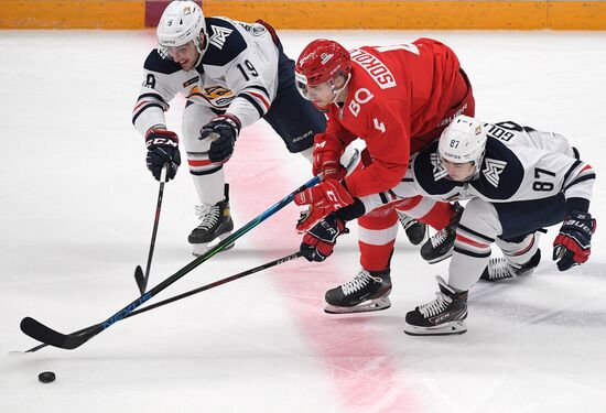 Хоккей. КХЛ. Матч "Спартак" - "Металлург"