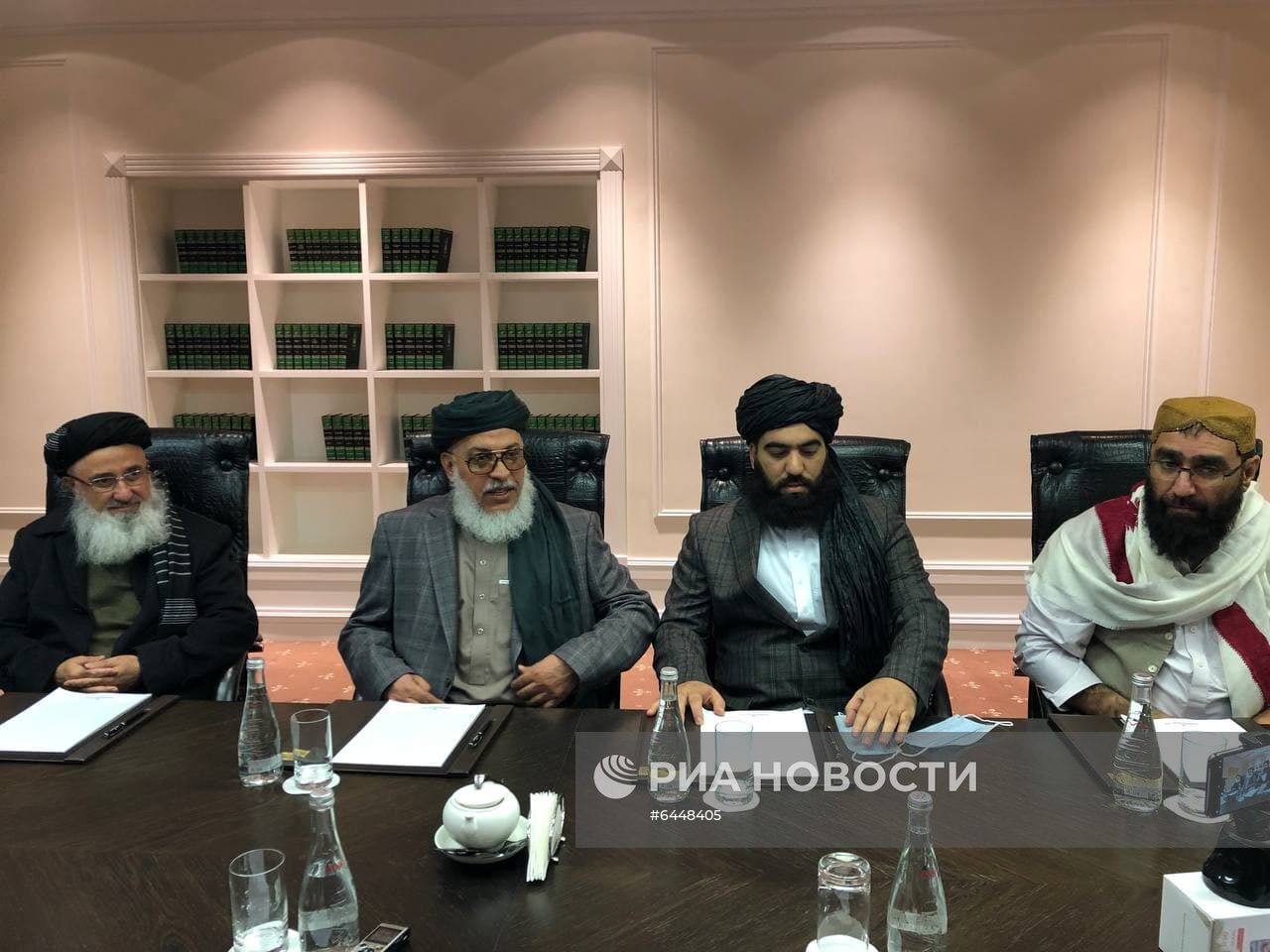 Делегация талибов приехала на переговоры в Москву