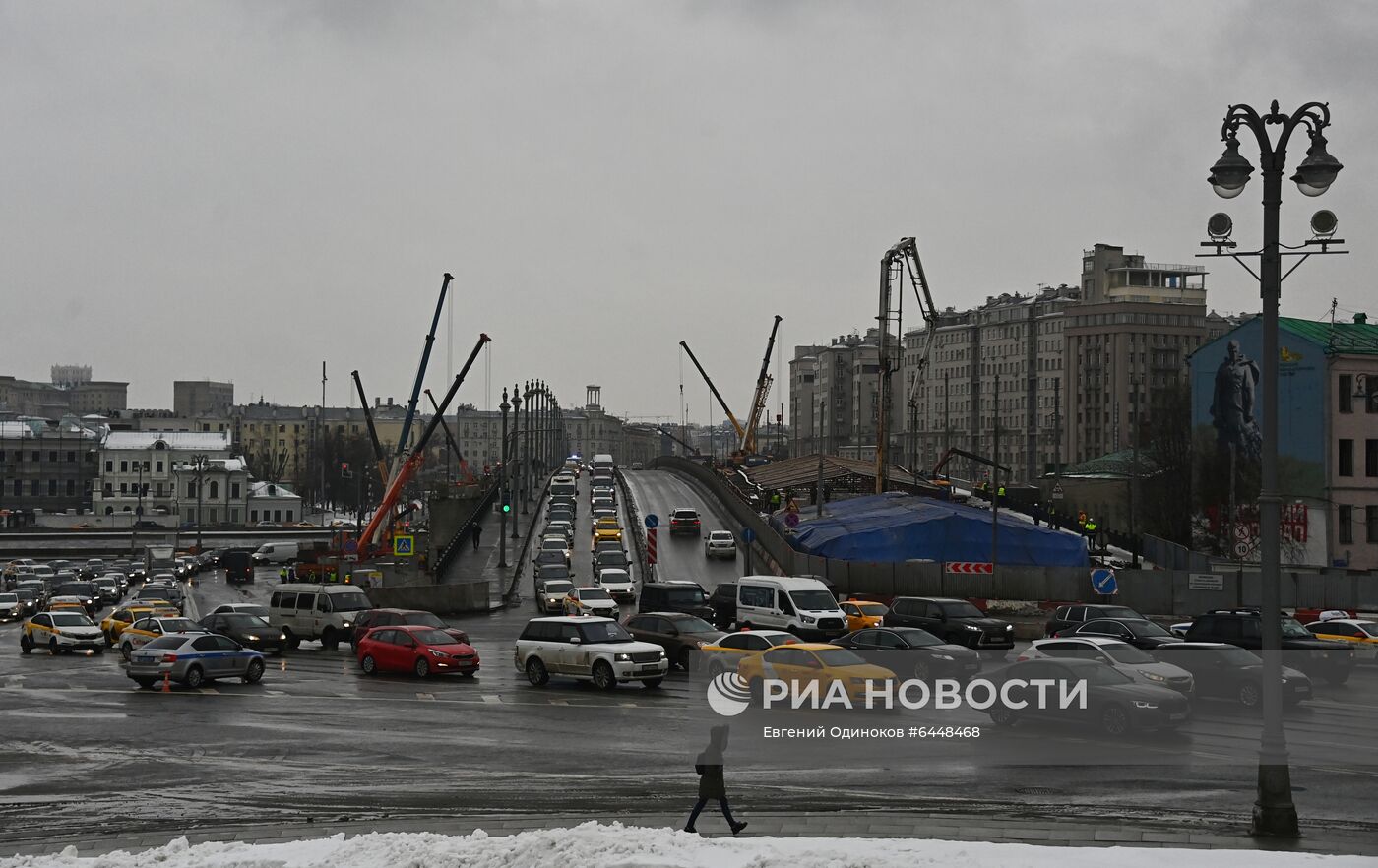 Реставрация Большого Каменного моста