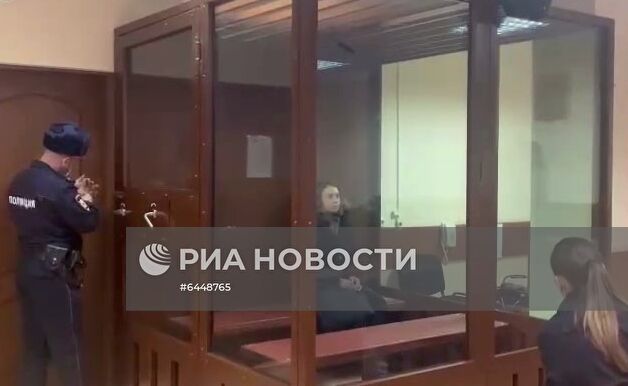 Избрание меры пресечения О. Бендас, задержанной за нападение на полицейского