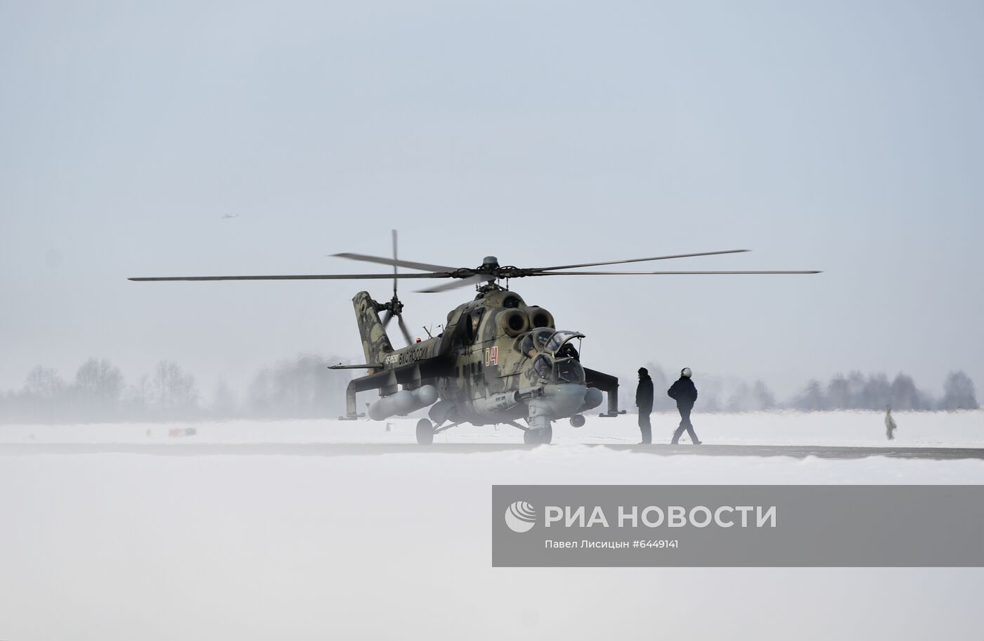 Тренировочные полеты на вертолетах летчиков ЦВО