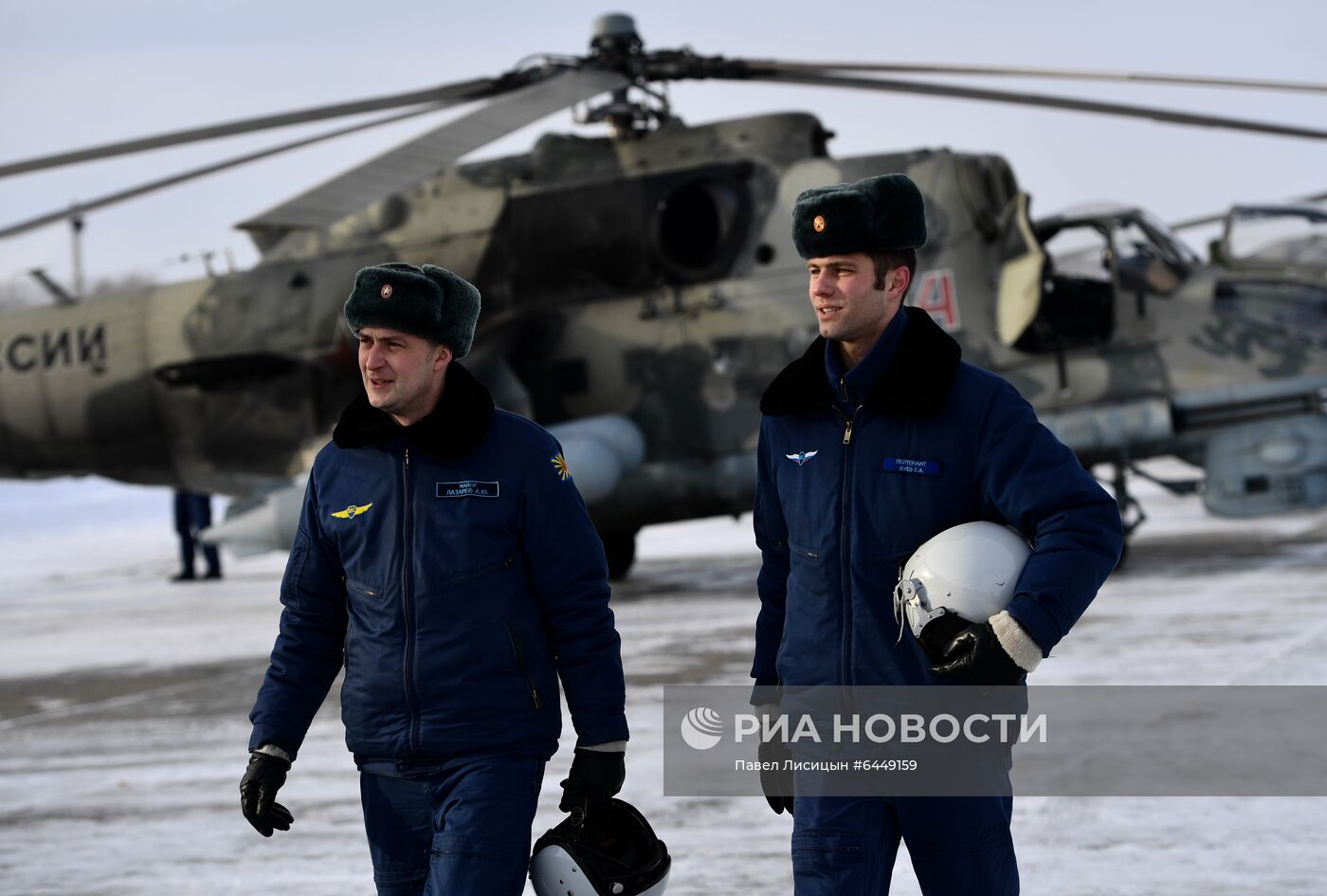 Тренировочные полеты на вертолетах летчиков ЦВО