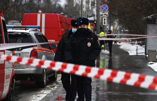 Пожар в промышленной зоне в Москве