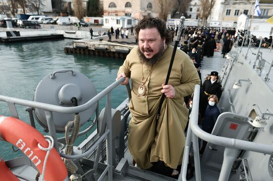 Принятие корабля "Грайворон" в состав Черноморского флота