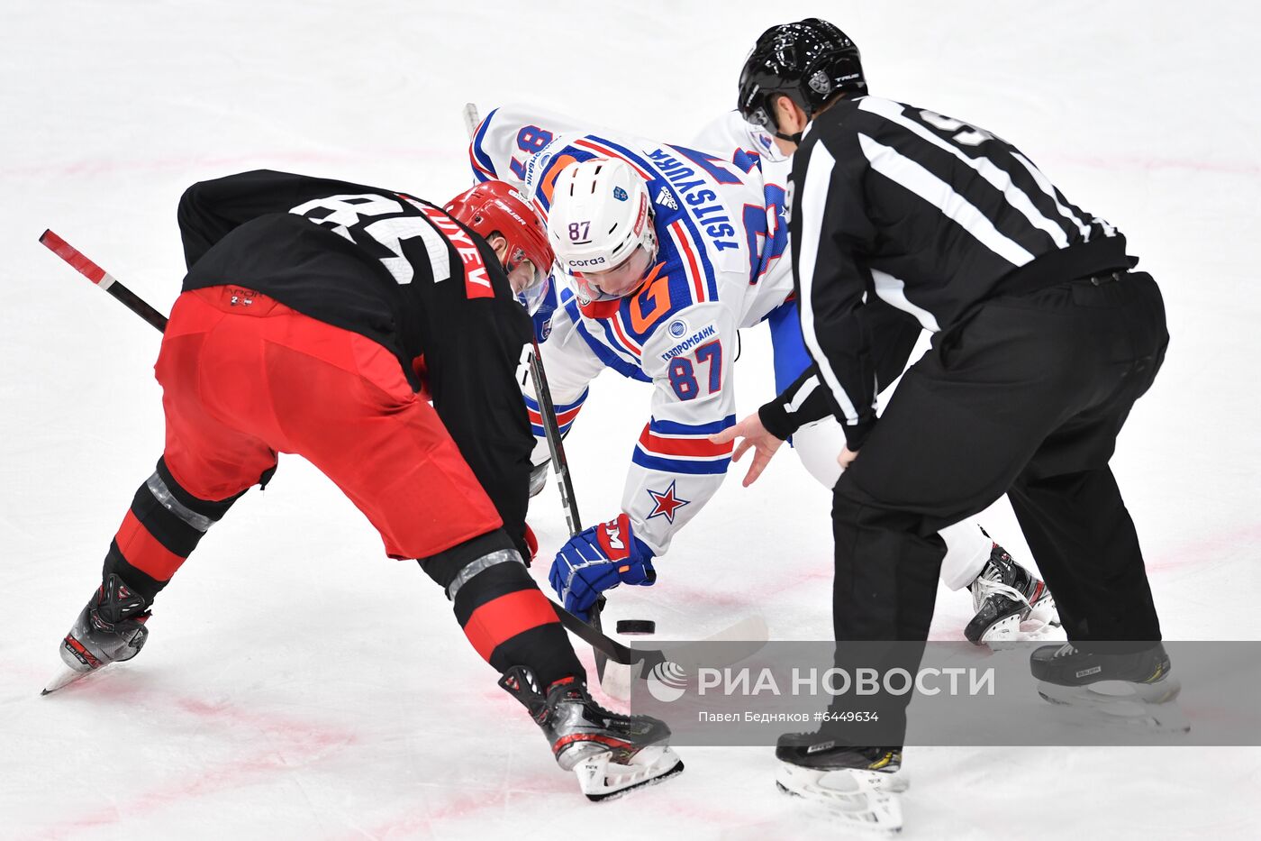 Хоккей. КХЛ. Матч "Спартак" — СКА