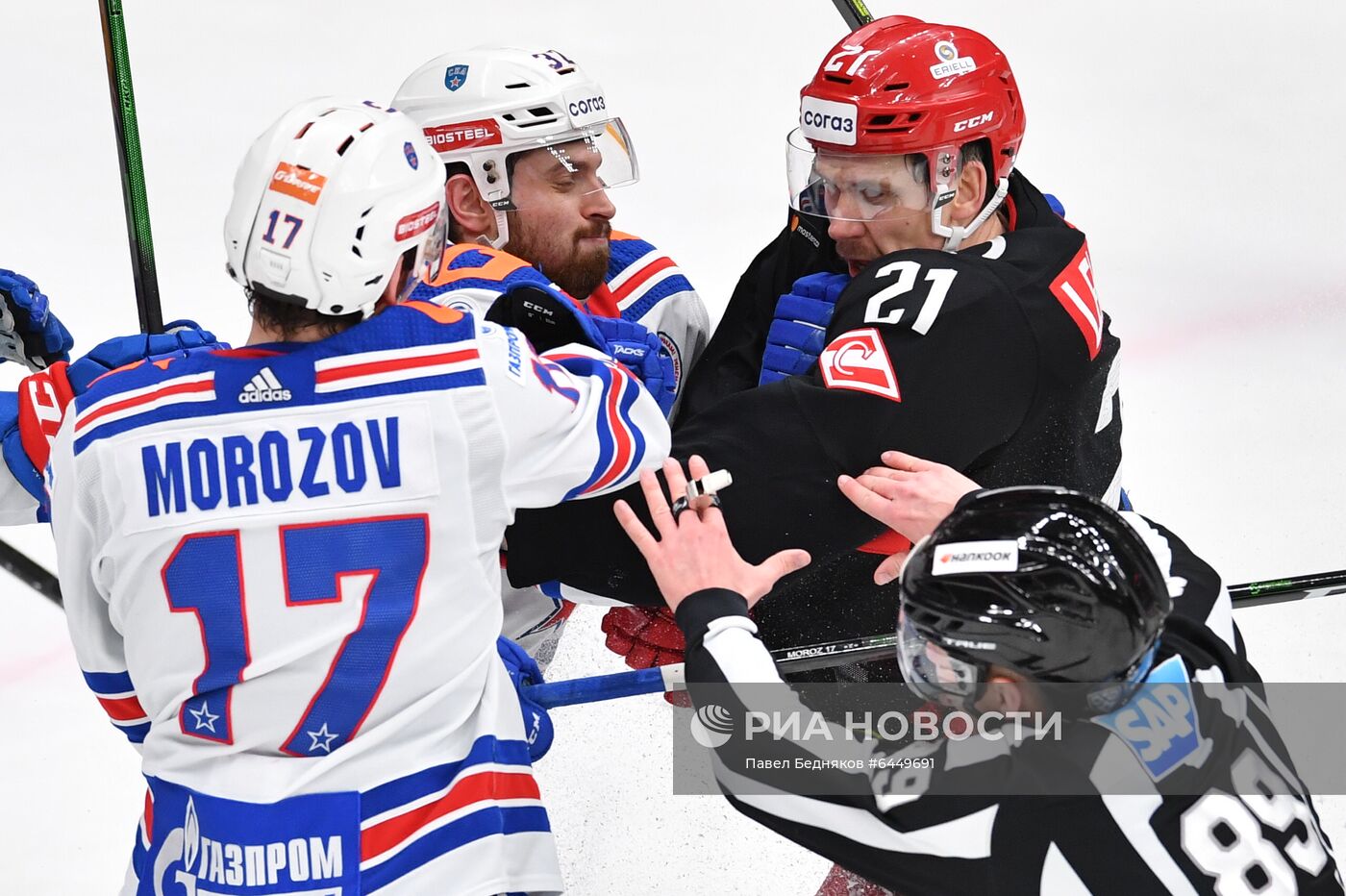 Хоккей. КХЛ. Матч "Спартак" — СКА