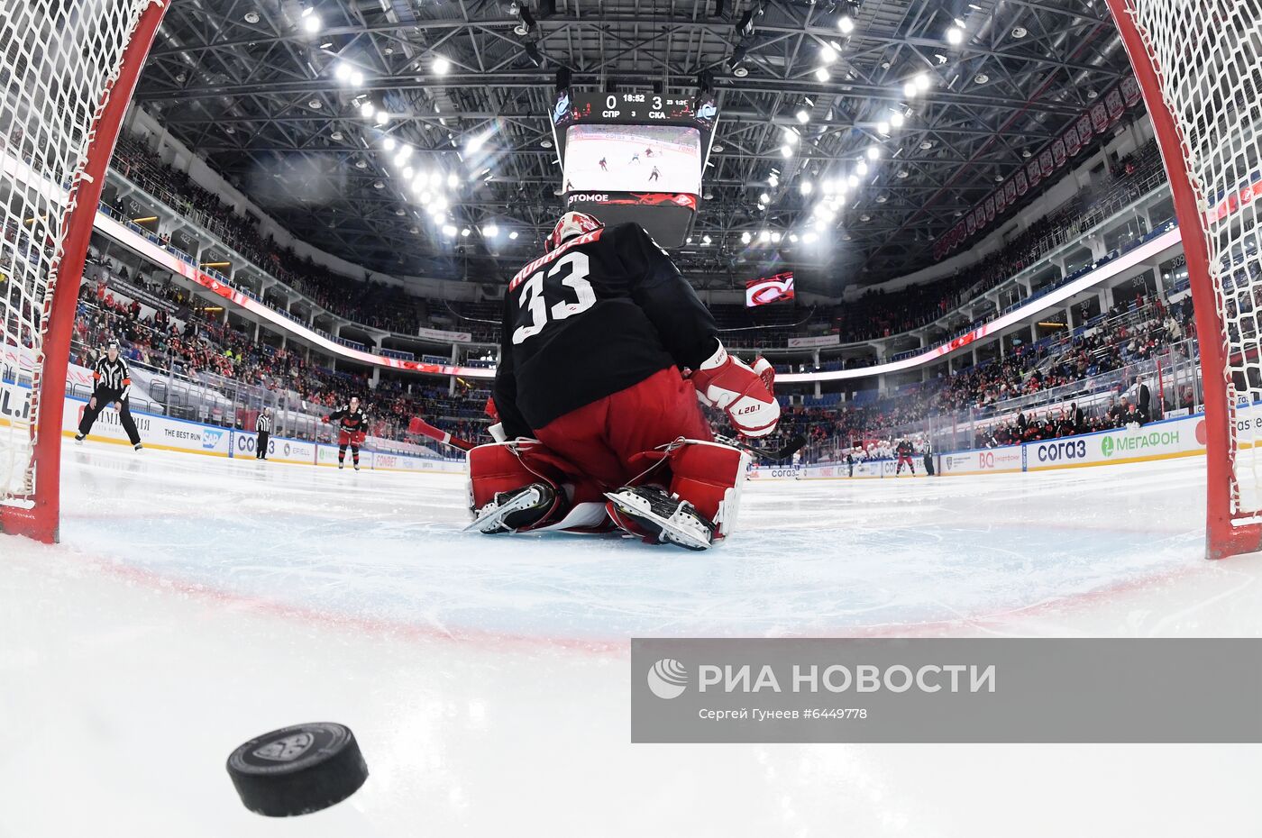 Хоккей. КХЛ. Матч "Спартак" — СКА