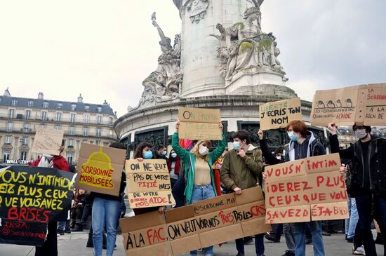 Протесты в Париже