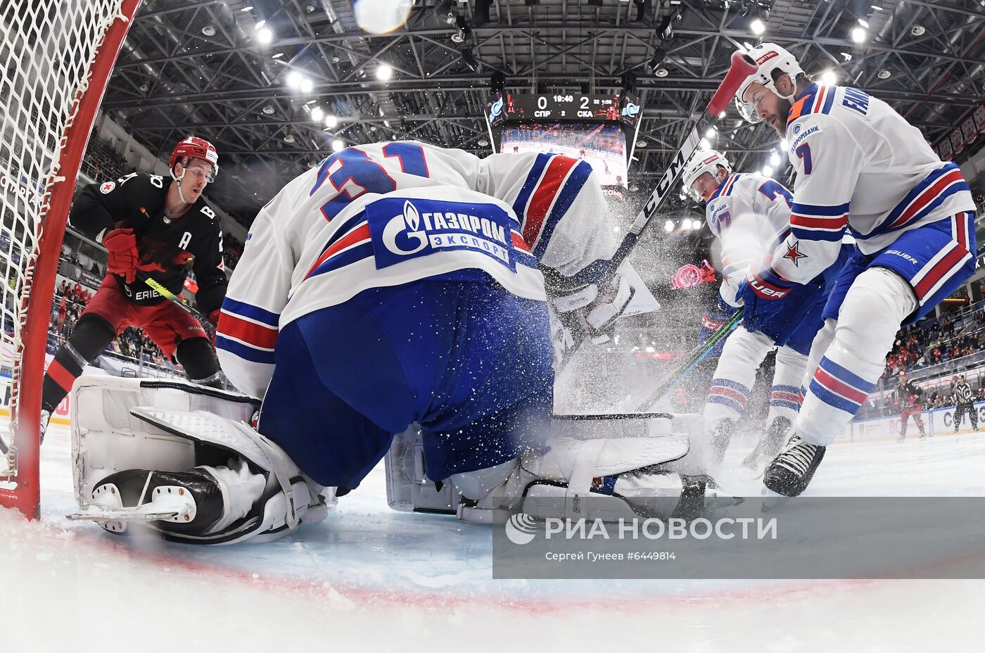 Хоккей. КХЛ. Матч "Спартак" — СКА