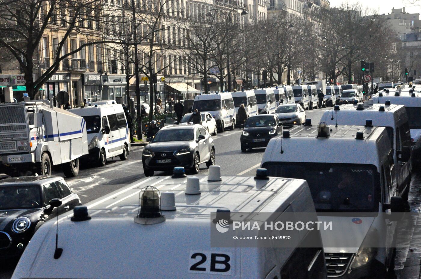 Протесты в Париже