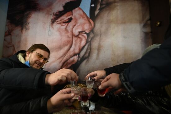 День рождения русской водки