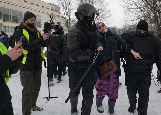 Несанкционированные акции протеста сторонников А. Навального