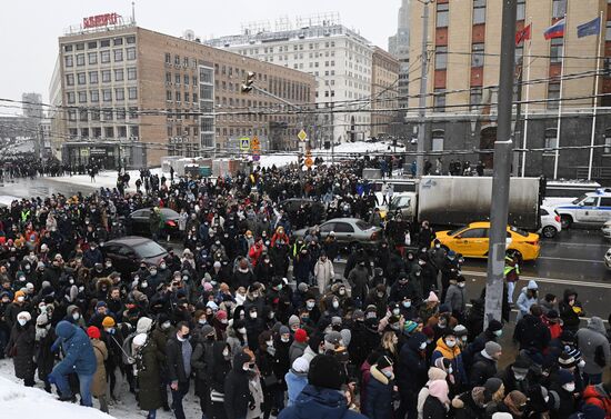 Несанкционированные акции протеста сторонников А. Навального