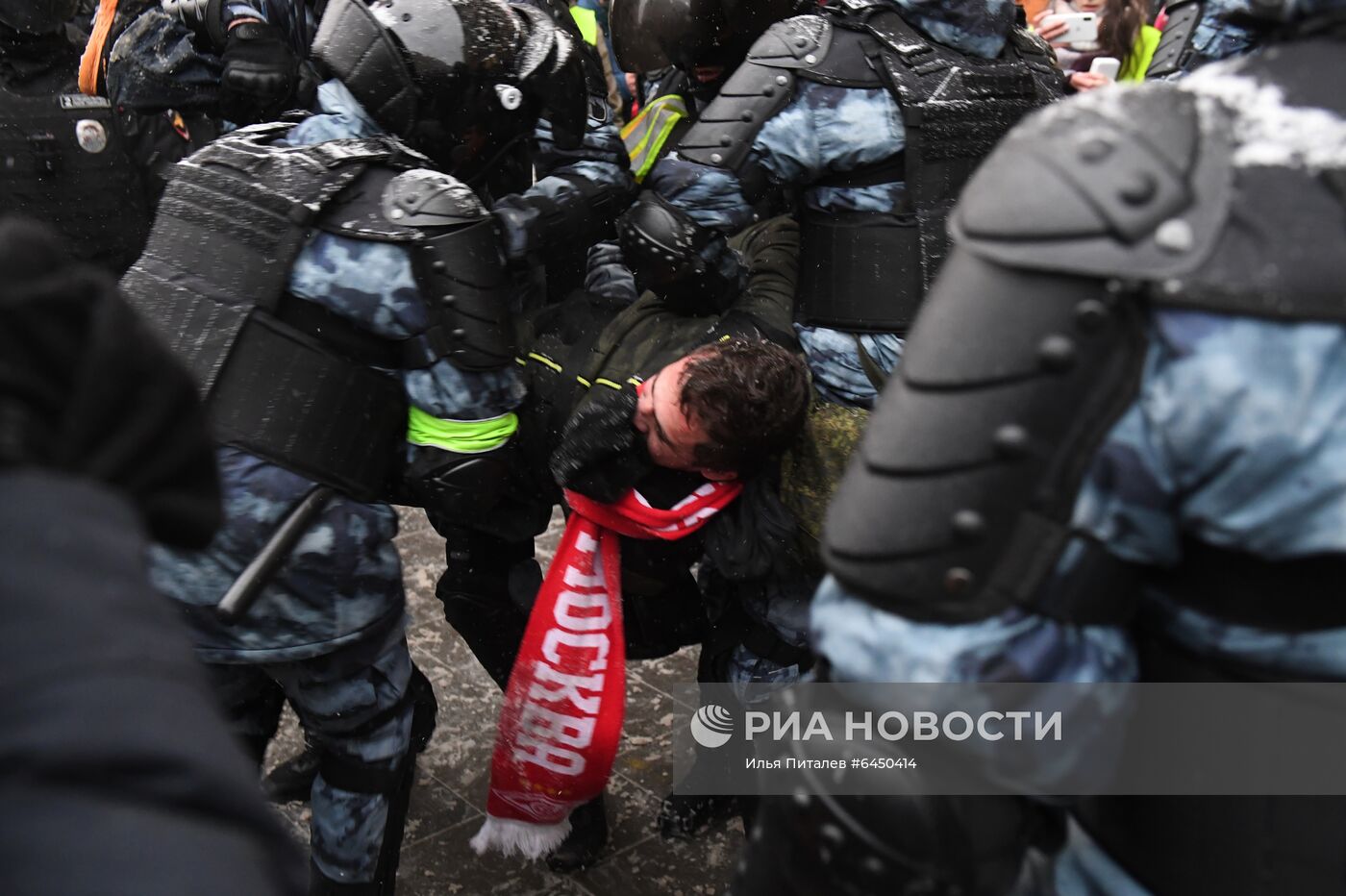 Несанкционированные акции протеста сторонников А. Навального