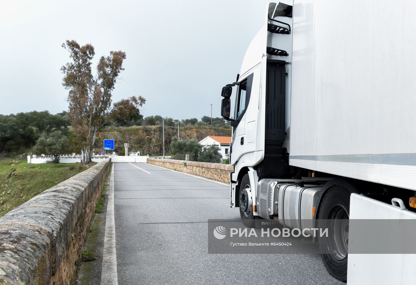 Закрытие границ между Португалией и Испанией