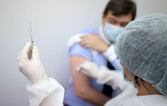 Старт вакцинации от коронавируса в Казахстане