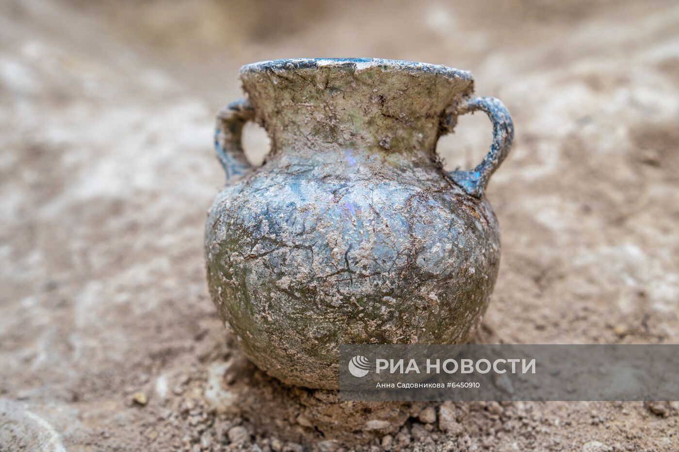 В Крыму обнаружили некрополь римского времени с антропоморфными надгробьями и стелами