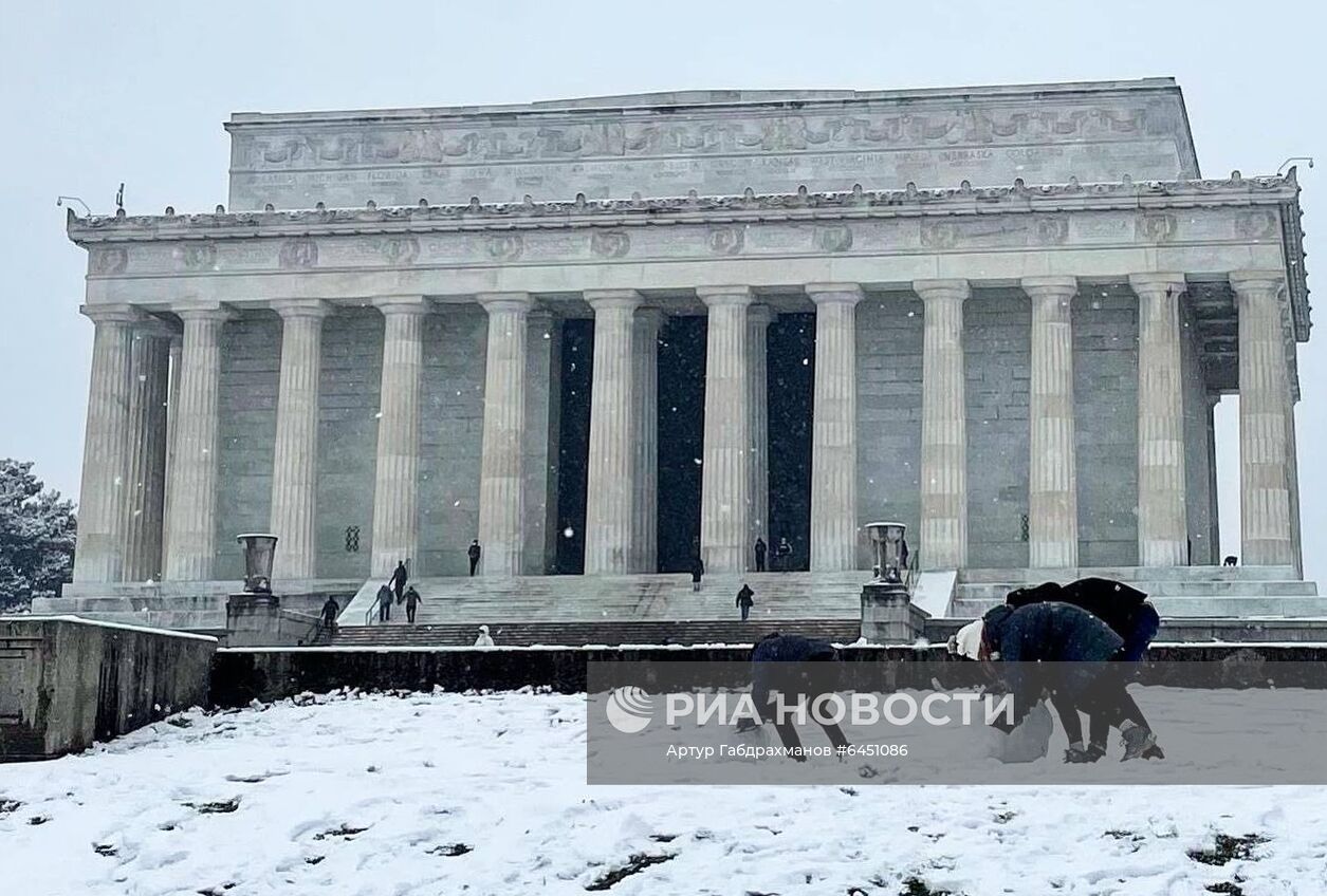 Снегопад в Вашингтоне