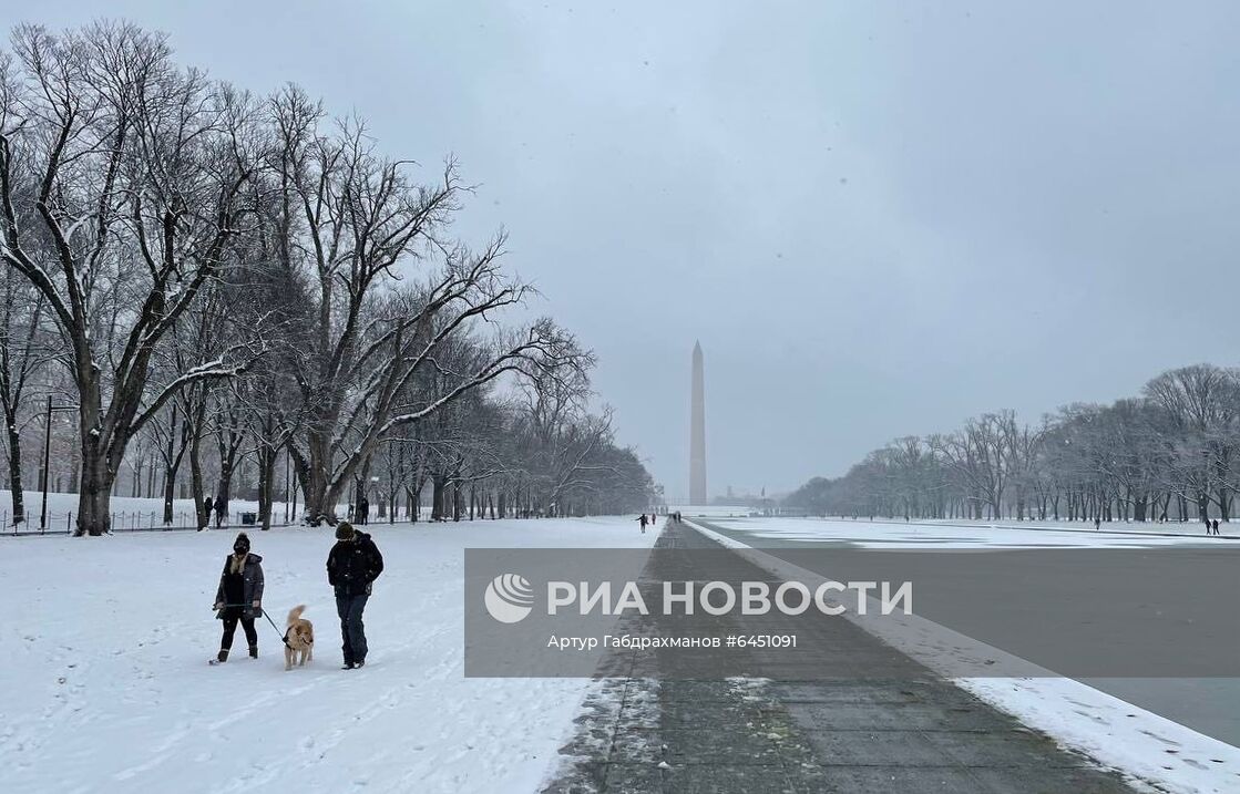 Снегопад в Вашингтоне