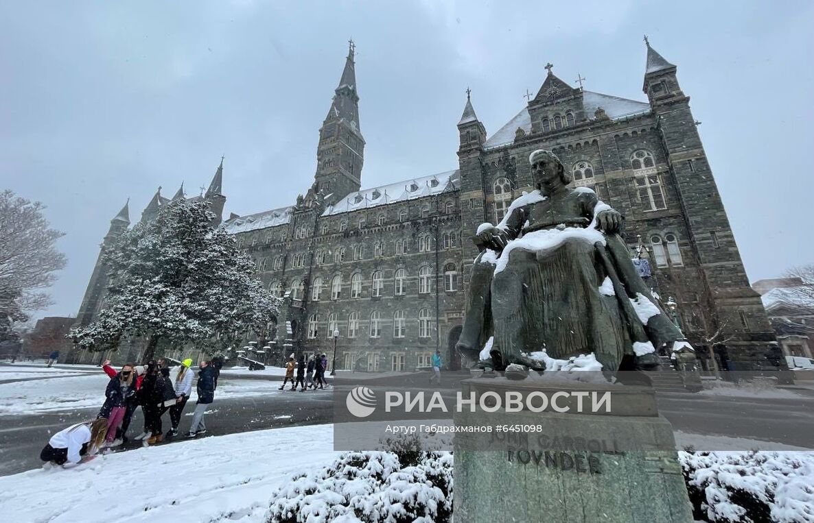 Снегопад в Вашингтоне