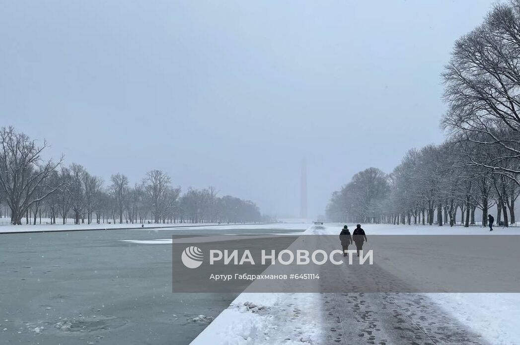 Снегопад в Вашингтоне