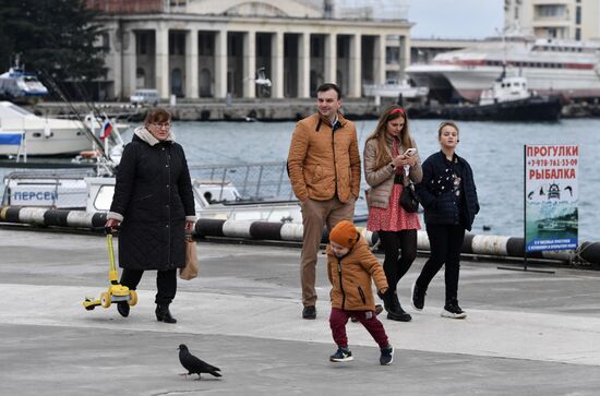 Ялта в феврале