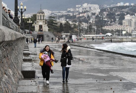 Ялта в феврале