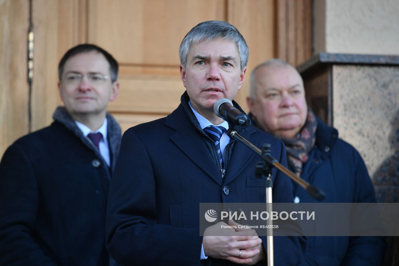 Открытие мемориальной доски Юрию Левитану 