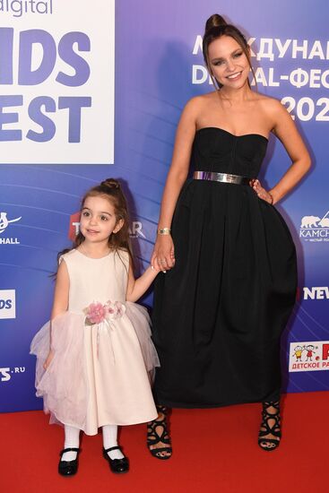 Фестиваль "ЖАРА KIDS FEST"