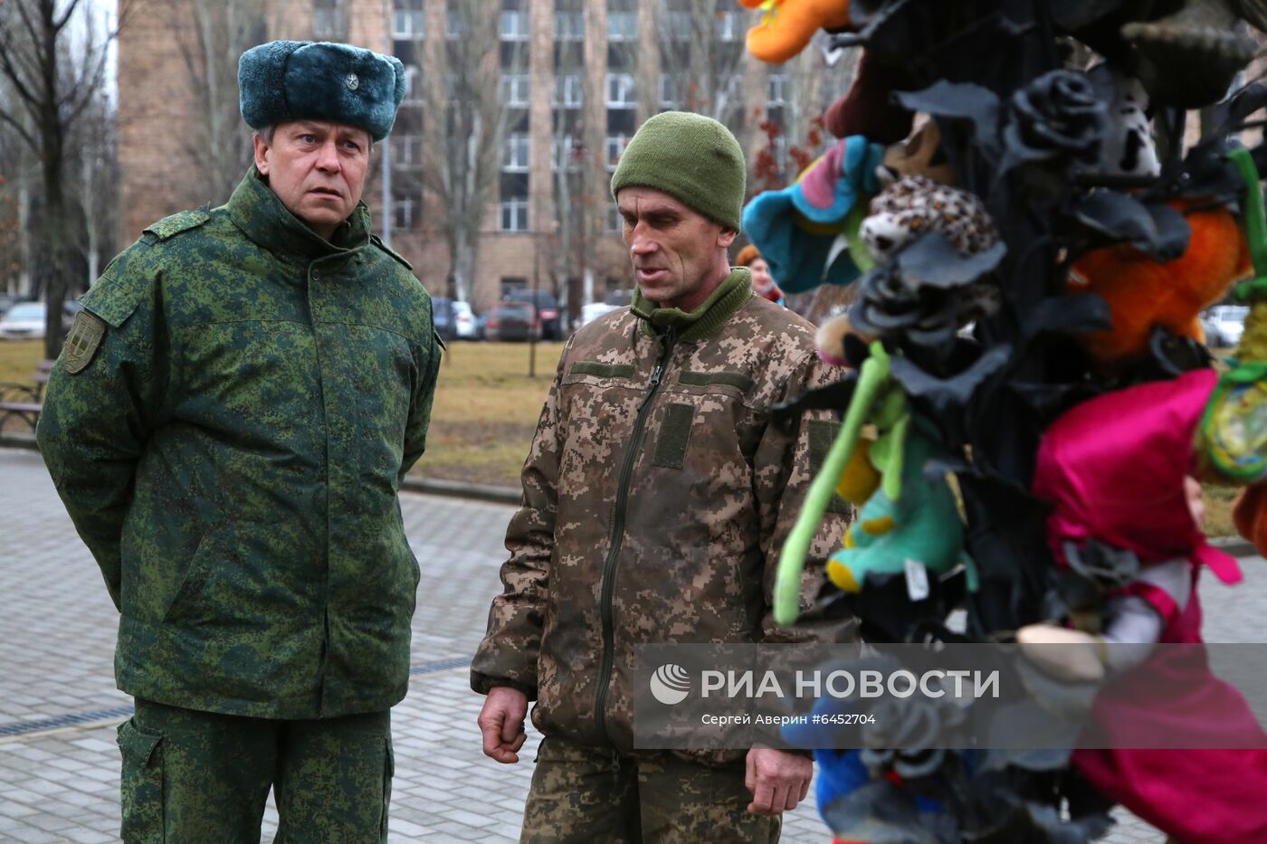 Последствия обстрела в Донецкой области