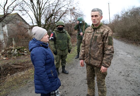 Последствия обстрела в Донецкой области