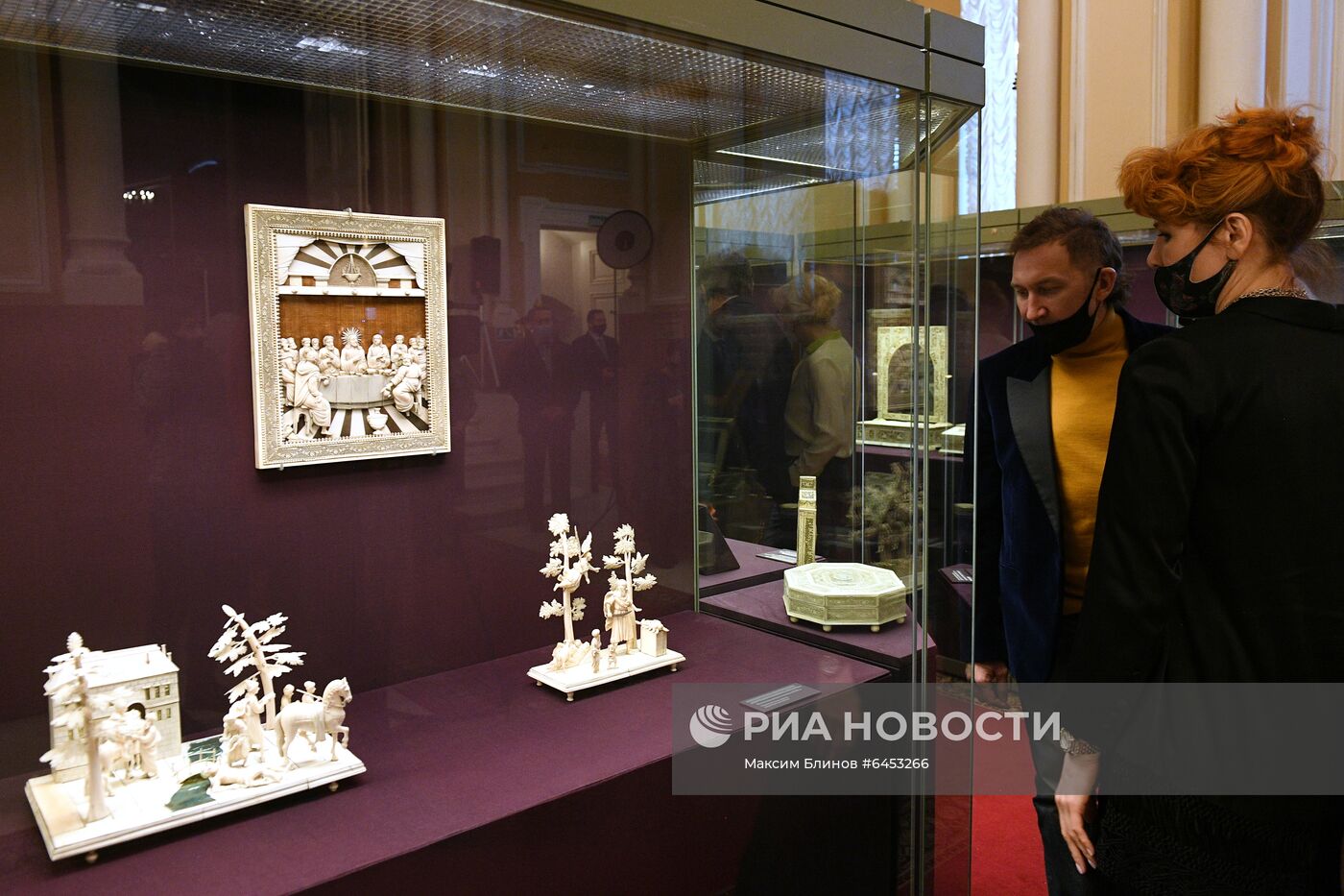 Выставка "Русская резная кость XVIII XIX веков" в Оружейной палате