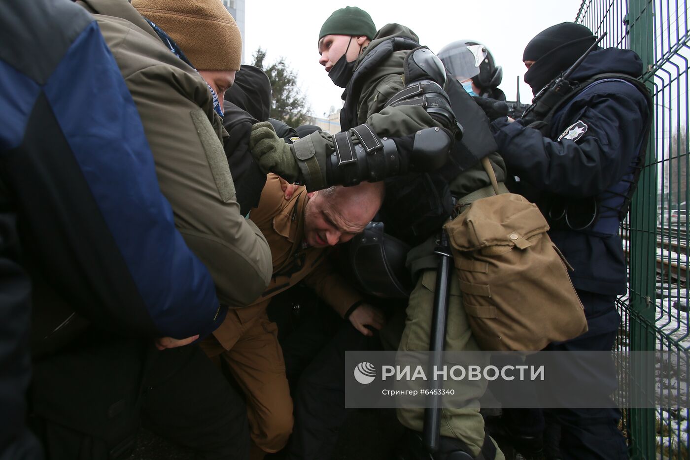Акция националистов в Киеве с требованием закрытия телеканала "Наш"