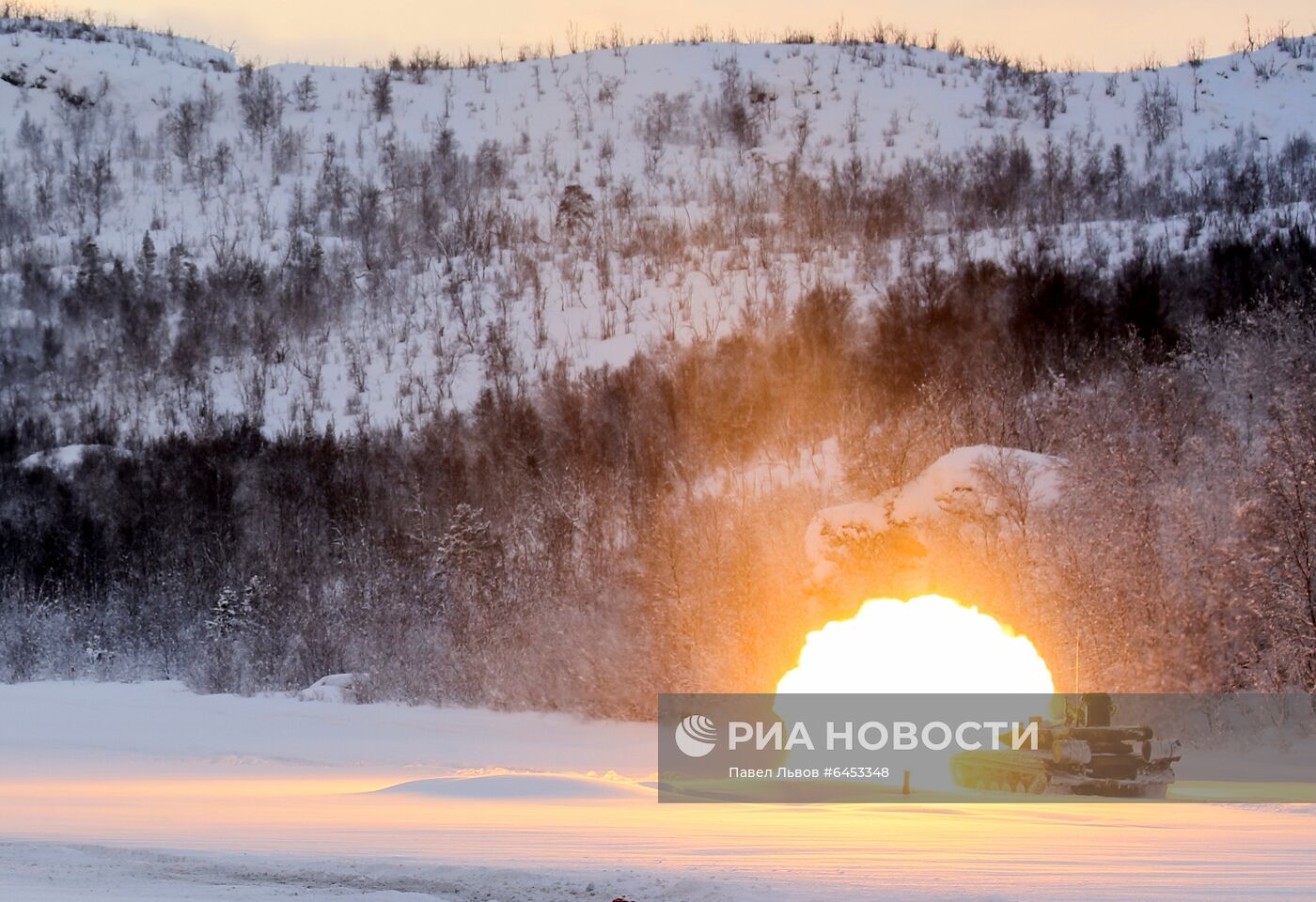 Учение мотострелковой бригады Северного флота в Мурманской области