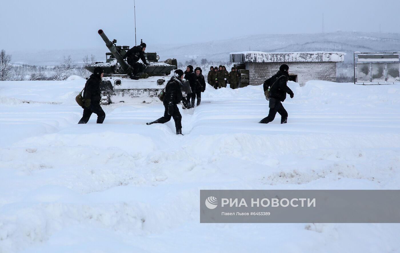 Учение мотострелковой бригады Северного флота в Мурманской области