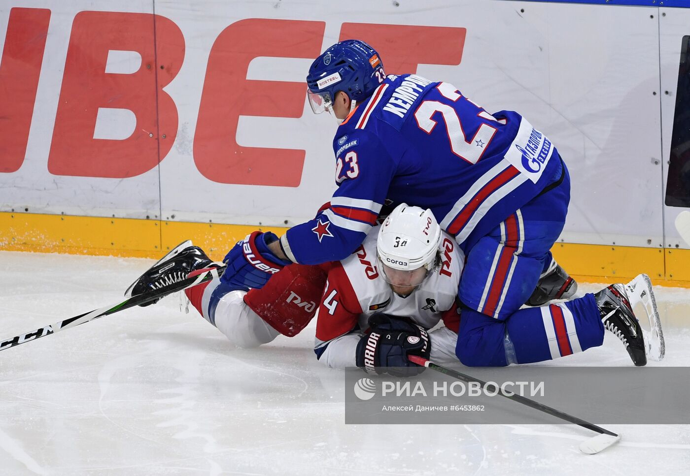 Хоккей. КХЛ. Матч СКА – "Локомотив"