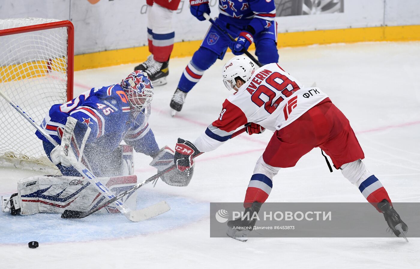 Хоккей. КХЛ. Матч СКА – "Локомотив"