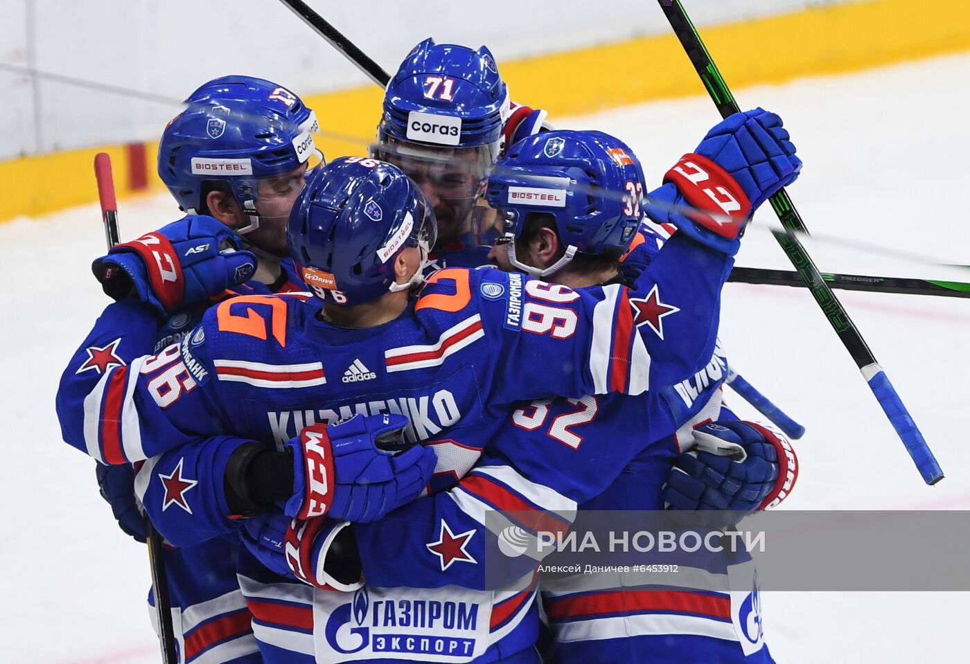 Хоккей. КХЛ. Матч СКА – "Локомотив"